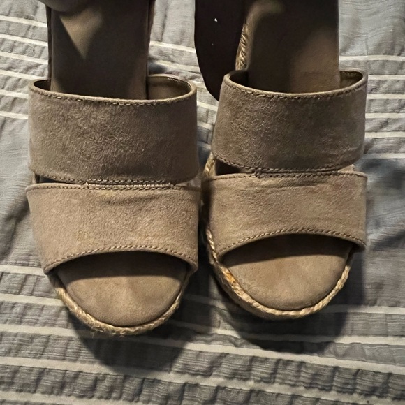 Universal Thread Wedge - Picture 4 of 4